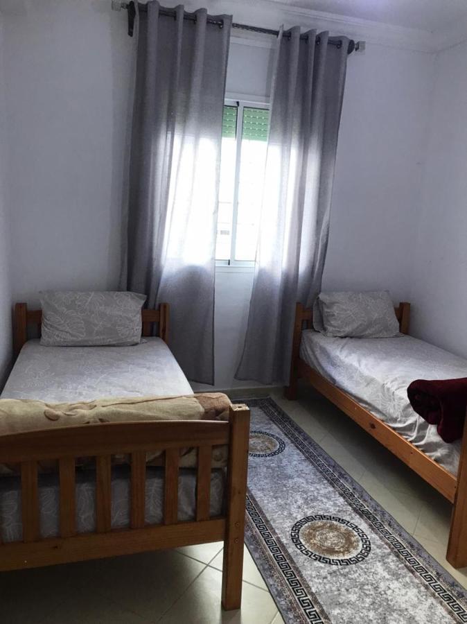 Appartement Familial Proche Aeroport Bab Andalous Tanger Eksteriør billede
